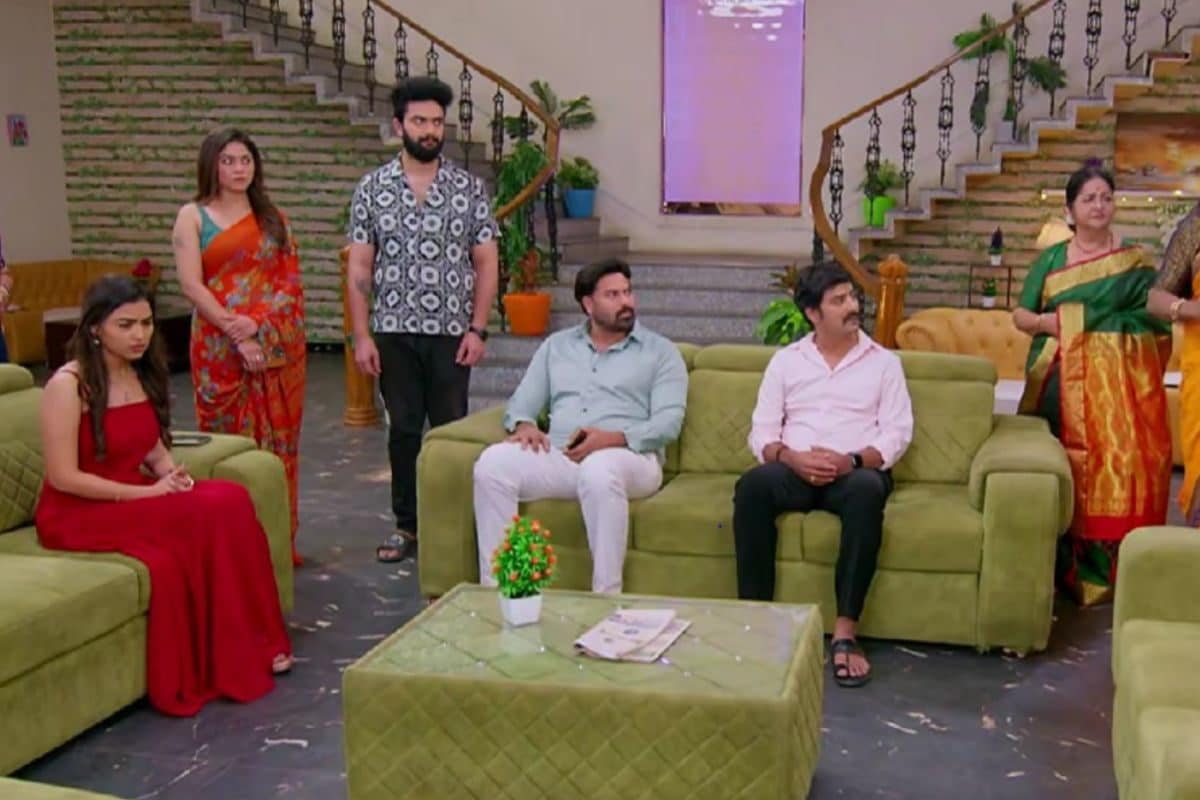 ‎Brahmamudi Serial Today December 30th Episode: రాజ్‌కి దగ్గరవుతున్న రుద్రాణి కూతురు రేఖ.. పాపం కావ్య.. ఎప్పుడు ఒకటే కష్టాలు!