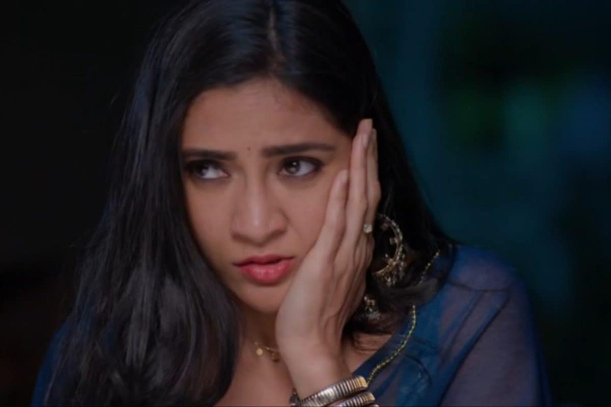 ‎Karthika Deepam Serial Today January 31st Episode: జ్యోత్స్న చంప చల్లుమనిపించిన పారిజాతం.. కూతురి ప్రవర్తనకు షాకైన దశరథ!