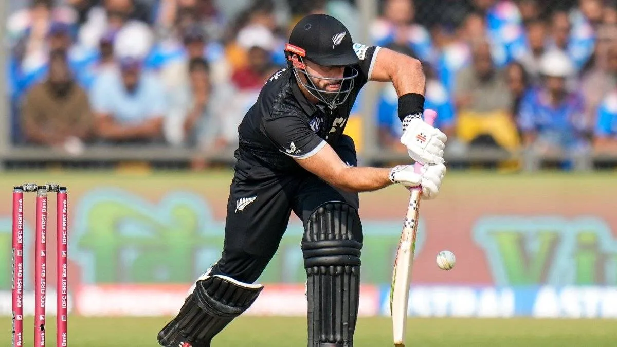 బ్లాక్ క్యాప్స్ తడాఖా- భారత బౌలర్లు బేజార్