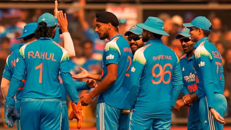 వన్డే సిరీస్‌లో ఫ్లాప్ - ఆ ఇద్దరు స్టార్ క్రికెటర్ల సంచలన నిర్ణయం..!!