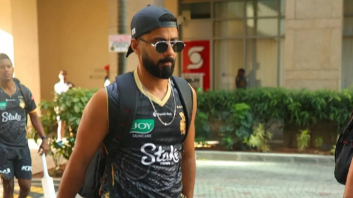 విసాల వ్యవహారంలో నలుగురు పాకిస్తాన్ సంతతి క్రికెటర్లకు భారత్ బిగ్ షాక్.. !!