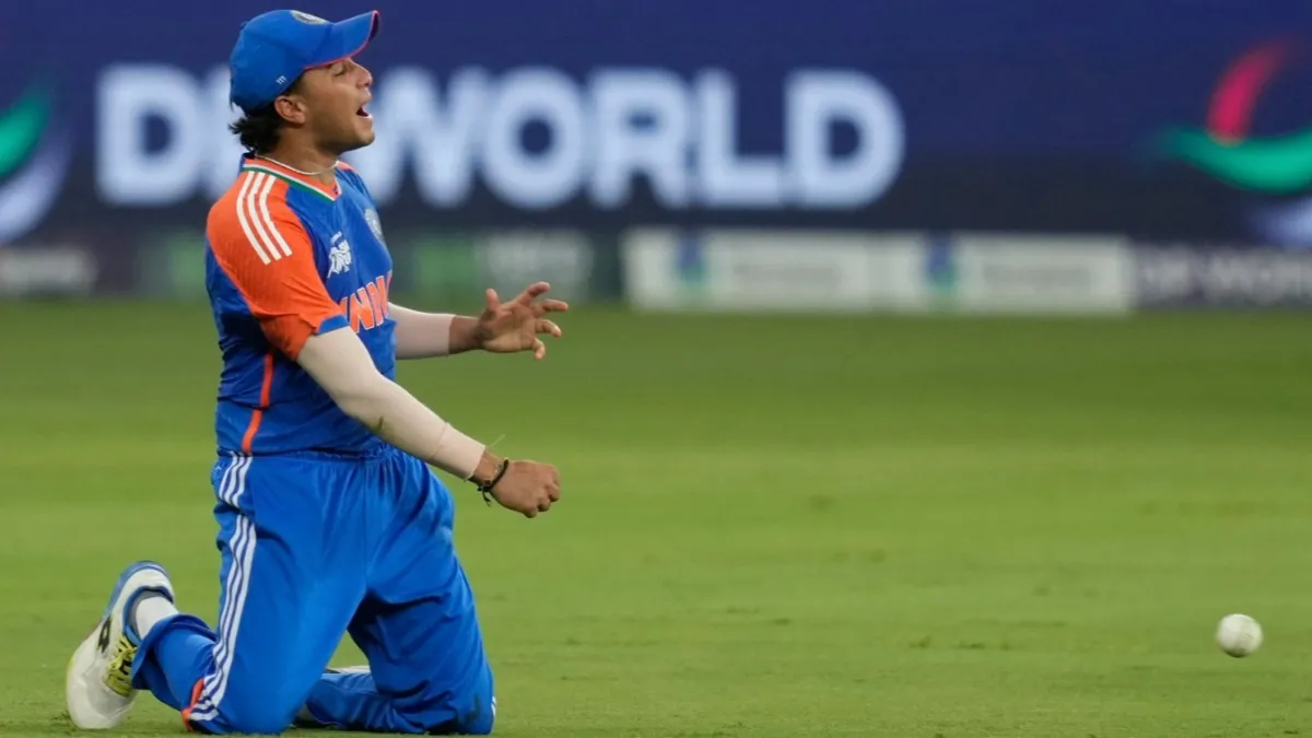 పాకిస్తాన్ తో మ్యాచ్ వేళ.. అభిషేక్ పై ఆచితూచి నిర్ణయం: కొలంబోలో పేరెంట్స్