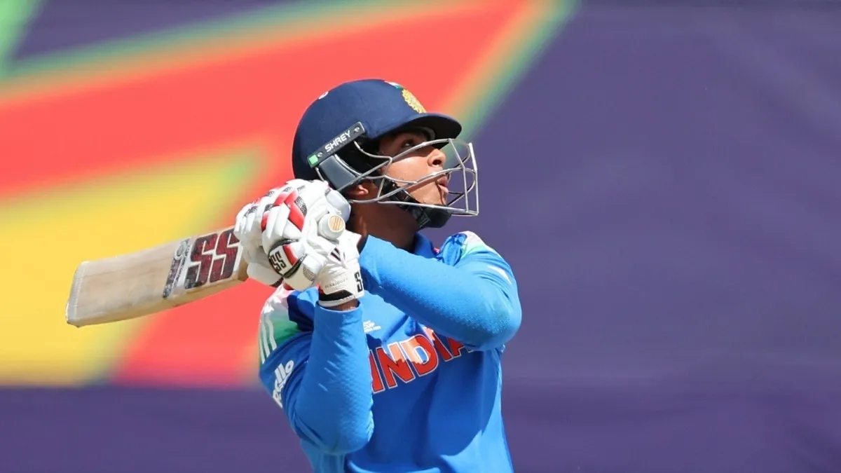 చరిత్ర సృష్టించిన కుర్రాళ్లు.. ఆరోసారి ఫైనల్‌కు భారత్!