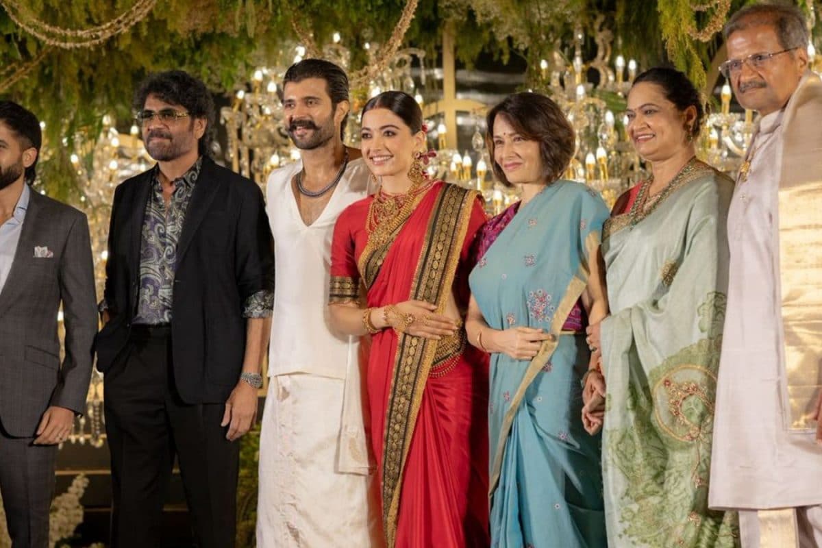 ViRosh Reception: విజయ్-రష్మిక గ్రాండ్ రిసెప్షన్‌లో టాలీవుడ్ స్టార్ల సందడి.. కానీ నాగ చైతన్యతో శోభిత ఎందుకు రాలేదు?