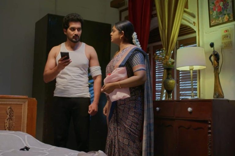 ‎Karthika Deepam Serial Today April 25th Episode: నీ మరదలు పెద్ద దొంగది.. జాగ్రత్తగా ఉండు! కార్తీక్‌కు వార్నింగ్ ఇచ్చిన వైరా!