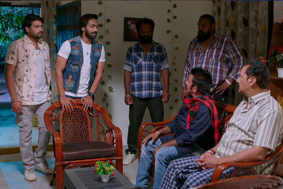 ‎Brahmamudi Serial Today April 3rd Episode: ఇందు కిడ్నాప్ కి ప్లాన్ చేసిన ఐశ్వర్య.. నేరుగా రాజు ఇంటికి వచ్చేసిన సాహూ!