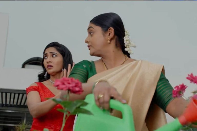 ‎Karthika Deepam Serial Today April 3rd Episode: దాసుకి నిజం చెప్పేసిన కార్తీక్.. దీపని చంపడానికి ప్రయత్నించిన జ్యోత్స్న!