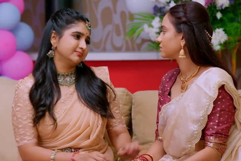 ‎Brahmamudi Serial Today April 8th Episode: అప్పు కూతురు అప్పులానే.. చిచ్చరపిడుగు! ఈ ఇందును ఆ కావ్యలానే ఓవర్ చేస్తుంది బాబోయ్!