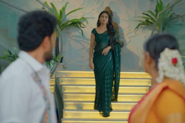 ‎Karthika Deepam Serial Today April 8th Episode:  దీపని కాపాడిన జ్యోత్స్న.. కూతుర్ని అనుమానిస్తున్న దశరథ్!