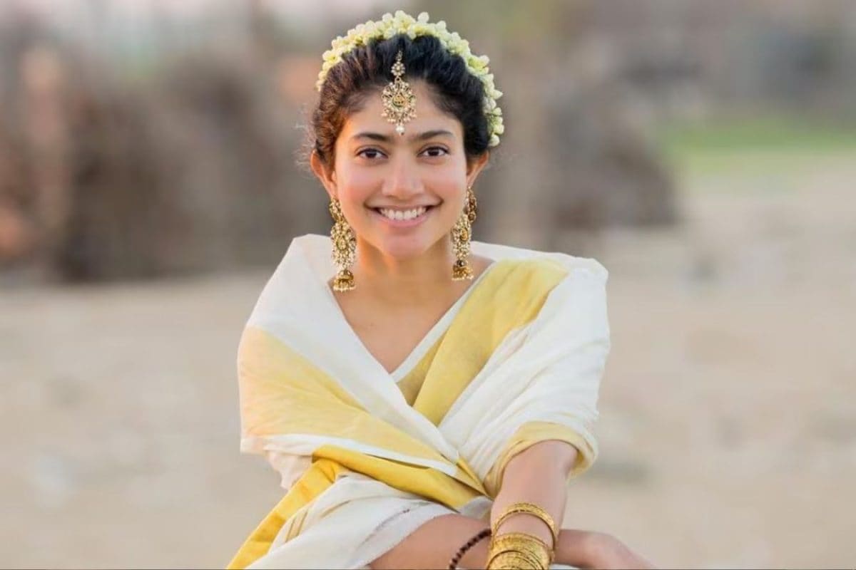 Sai Pallavi: సాయి పల్లవి అవుట్?.. ఎం ఎస్ సుబ్బలక్ష్మి బయోపిక్‌లో షాకింగ్ ట్విస్ట్..!