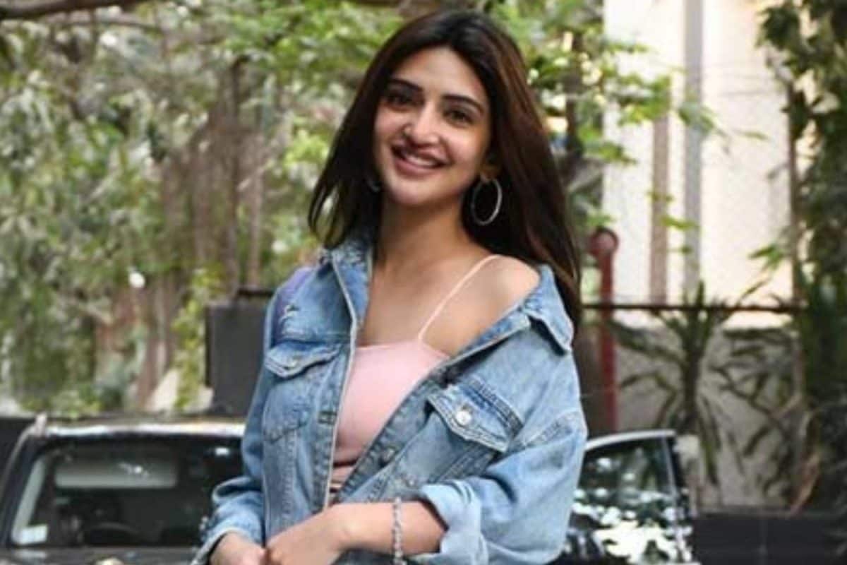 Sreeleela: శ్రీలీల పీరియడ్స్ కామెంట్స్‌పై భగ్గుమన్న నెటిజన్లు.. "ఫేక్ డాక్టర్" అంటూ దారుణమైన ట్రోలింగ్