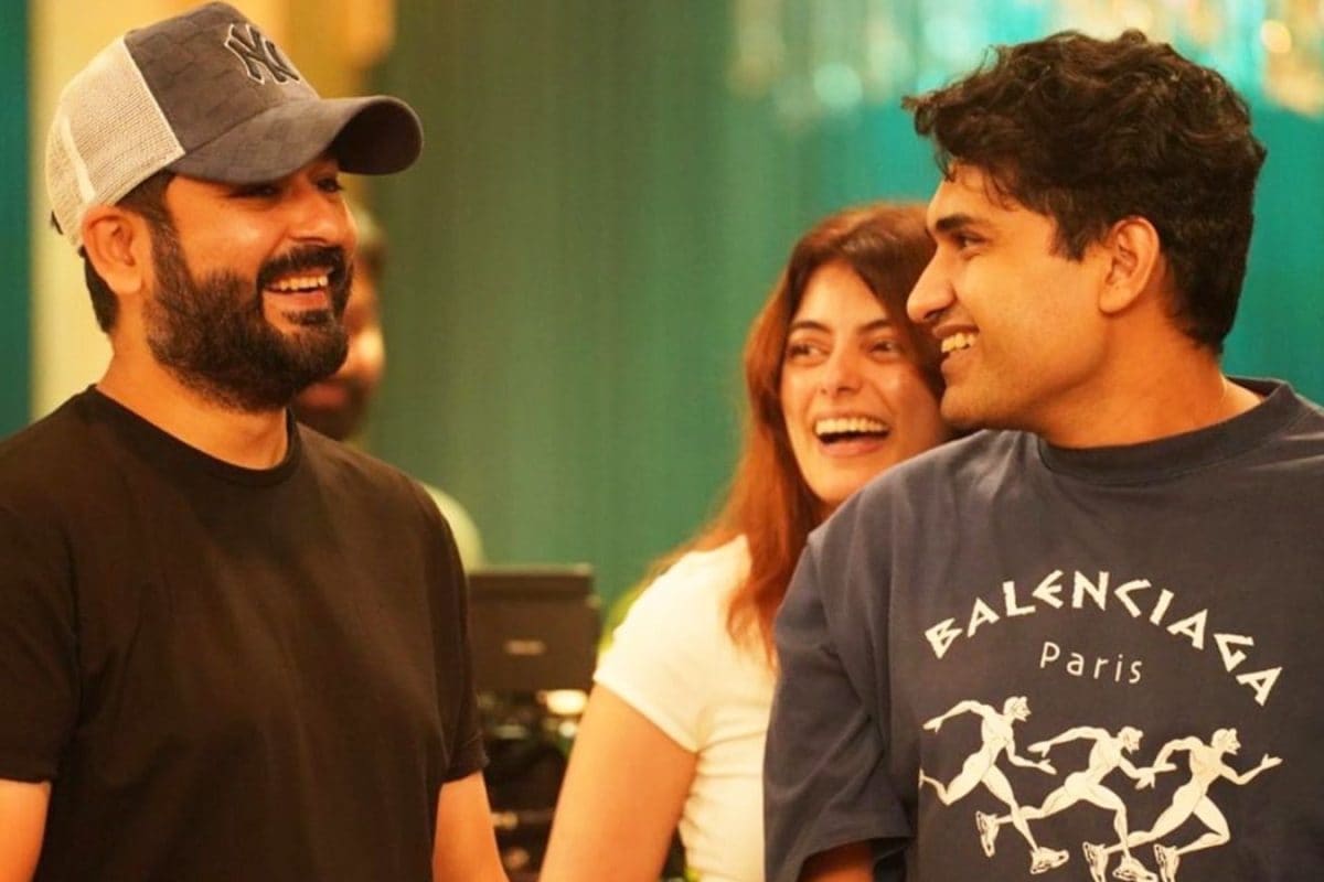 Dhurandhar 2 Movie: 11 రోజుల్లోనే 14 పాటలు... వామ్మో 'ధురంధర్' మ్యూజిక్ డైరెక్టర్ మాములోడు కాదు..!