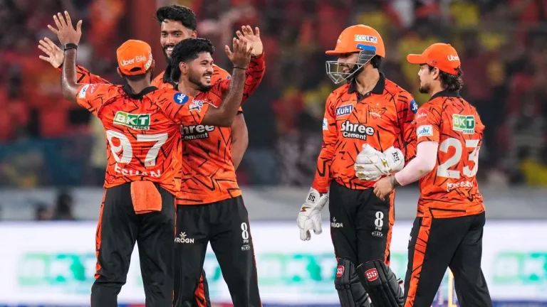సన్‌రైజర్స్ లో ధురంధర్- ఒకే టికెట్ పై రెండు సినిమాలు