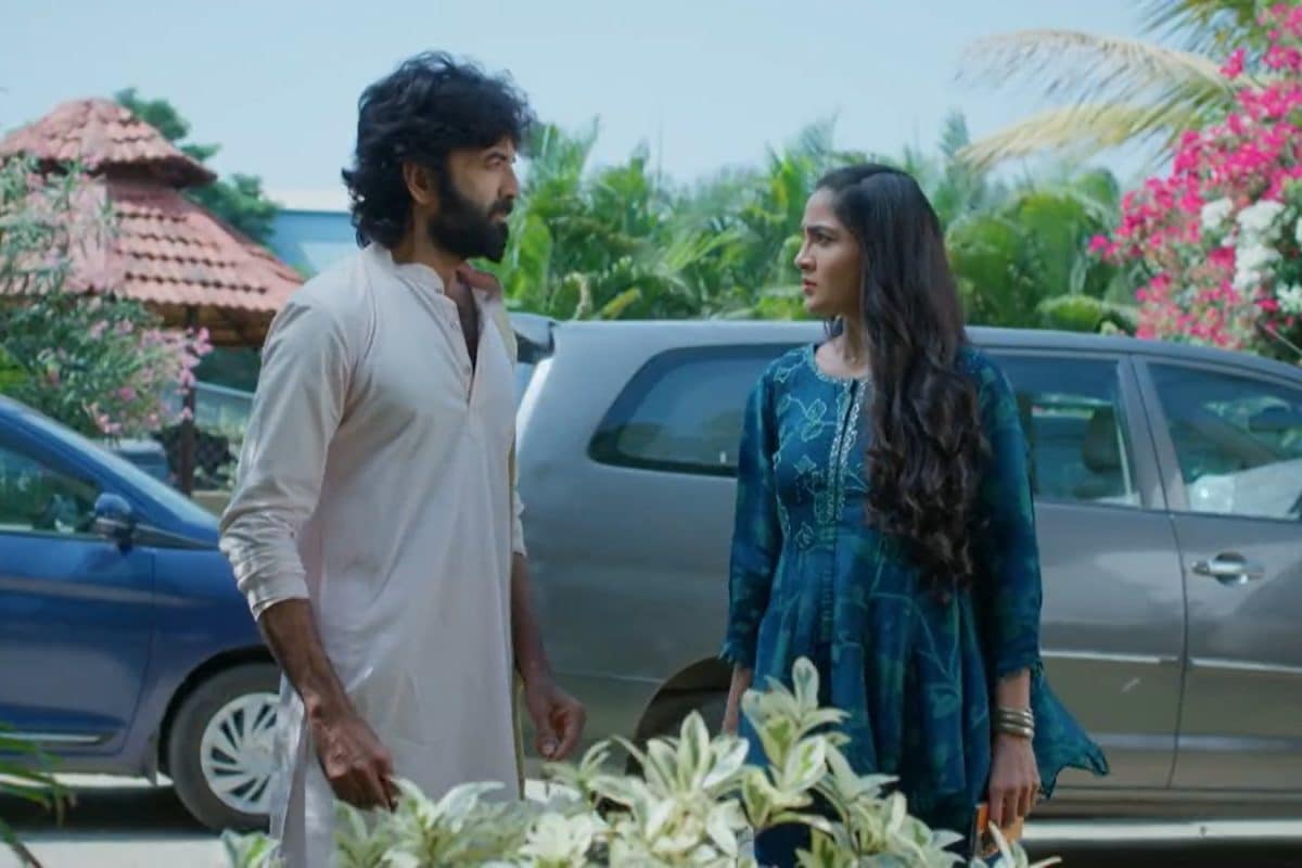 ‎Karthika Deepam Serial Today April 18th Episode: తండ్రిని నిజం చెప్పమని నిలదీస్తున్న జ్యోత్స్న.. కార్తీక్‌తో చేతులు కలిపిన పారిజాతం!