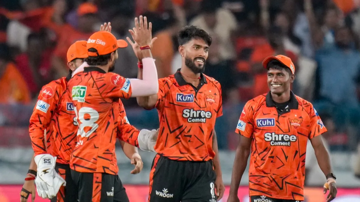 Praful Hinge: తొలి మ్యాచ్, తొలి ఓవర్లోనే అద్భుతం-చరిత్ర సృష్టించిన హైదరాబాద్  కొత్త బౌలర్..!