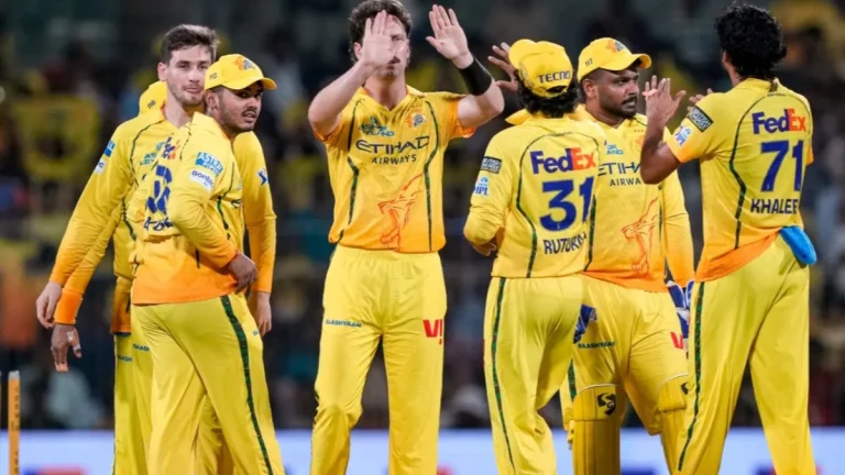 చెన్నై సూపర్ కింగ్స్ కు పొంచివున్న పెద్ద గండం: ఆర్సీబీ హీరో కమ్ బ్యాక్