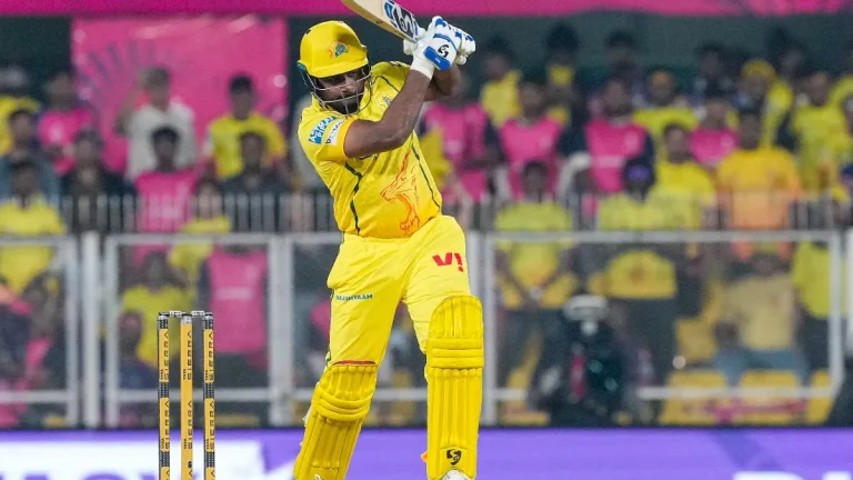 మనోడు మళ్లీ మొదటికొచ్చాడు భయ్యా- ట్రీట్మెంట్ ఇస్తే గానీ