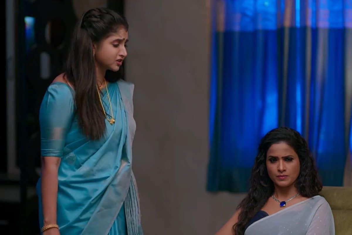 ‎Brahmamudi Serial Today May 12th Episode: ఓర్నీ.. ఐశ్వర్యకు రాజు ఇలాంటి ఝలక్ ఇచ్చాడేంటి? ఈ ఇందుకు బుర్ర లేదుగా?