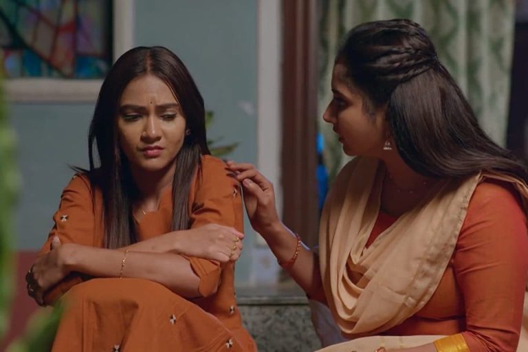 ‎Brahmamudi Serial Today May 6th Episode: నువ్వు పెళ్లి చేసుకోబోతున్న మదన్‌ని నేను ప్రేమించాను అక్కా.. ఇందుకి షాకిచ్చిన స్వాతి!