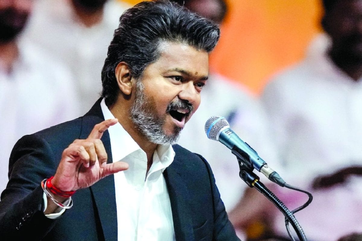 CM Vijay: అసలు సీఎం విజయ్ ఏం చదువుకున్నాడో తెలుసా? ఒక్కో జీవిత రహస్యం తెలుస్తుంటే మతిపోతోంది భయ్యా