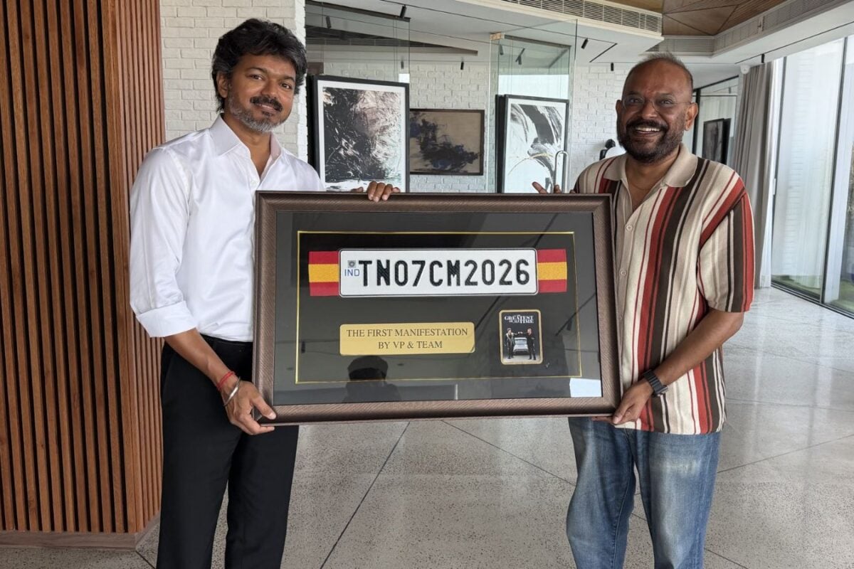 CM Vijay: సీఎం విజయ్‌కి GOAT డైరెక్టర్ ఖతర్నాక్ గిఫ్ట్.. కల నిజమైన వేళ ఎమోషనల్ పోస్ట్