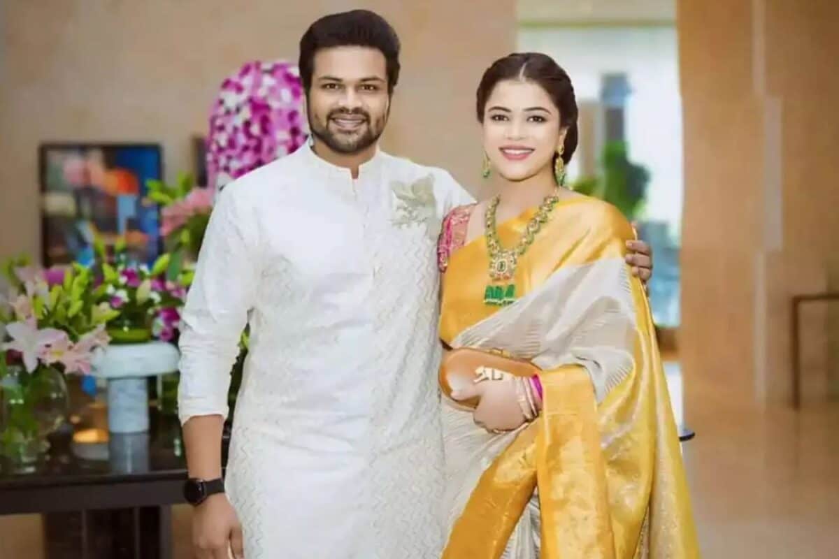 Manchu Manoj: మంచు మనోజ్ ‘ఐక్య’ ట్రస్ట్ పెట్టడం వెనుక ఉద్దేశం ఏంటి? ఆయన భార్య రాజకీయ ప్రవేశం ఎప్పుడు? ఇంట్రెస్టింగ్ ఫాక్ట్స్