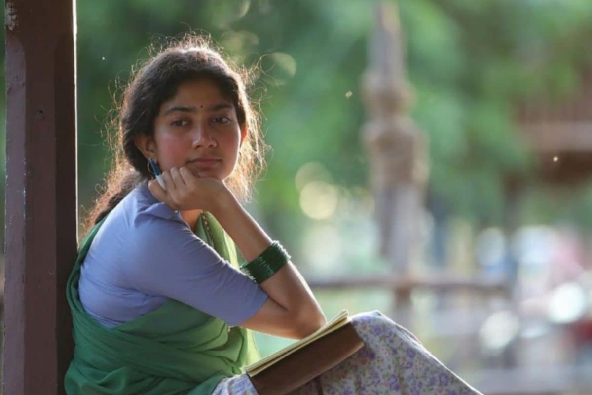 Sai Pallavi: ఏంటీ.. సాయి పల్లవి పదేళ్లుగా రిలేషన్‌లో ఉందా?.. ఆమె ప్రేమించిన వ్యక్తికి ఆల్రెడీ ఇద్దరు భార్యలు కూడా ఉన్నారా? ఇదెక్కడి ట్విస్ట్‌రా బాబూ..