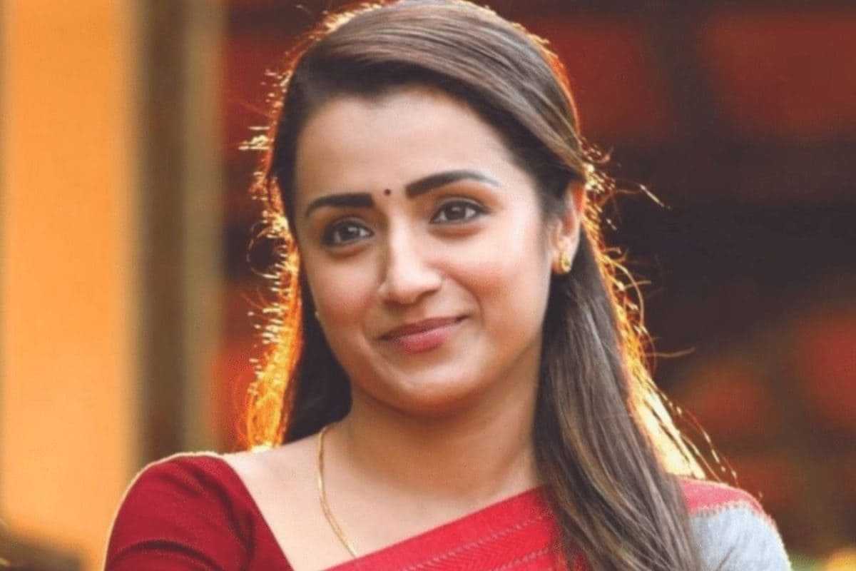 TVK Vijay-Trisha:  సీఎం విజయ్ రాజకీయ శత్రువు నుంచి.. త్రిషకు రూ.12 కోట్ల బంపర్ ఆఫర్.. దిమ్మతిరిగే ట్విస్ట్‌రా బాబూ...!