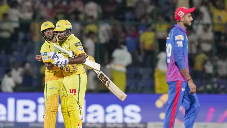 ఢిల్లీ కొంపముంచిన అక్షర్ పటేల్: చెన్నై చేతిలో బొక్కబోర్లా!