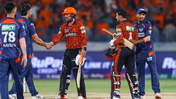 RCB టాప్ లో నిలిచినా, ప్లే ఆఫ్స్ డౌటే - మారుతున్న లెక్కలు.. ఈ టీంలకే ఛాన్స్..!!