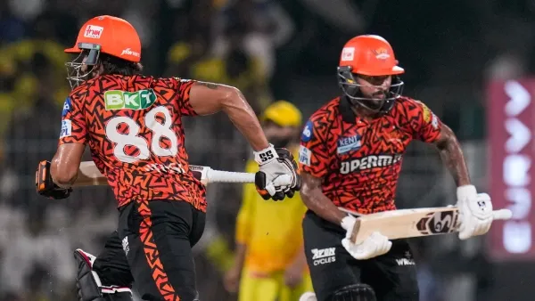 IPL 2026: డేంజర్ జోన్ లో ఆ రెండు జట్లు, ప్లే ఆఫ్స్ చేరాలంటే - ఈ టీంలకే ఛాన్స్..!!
